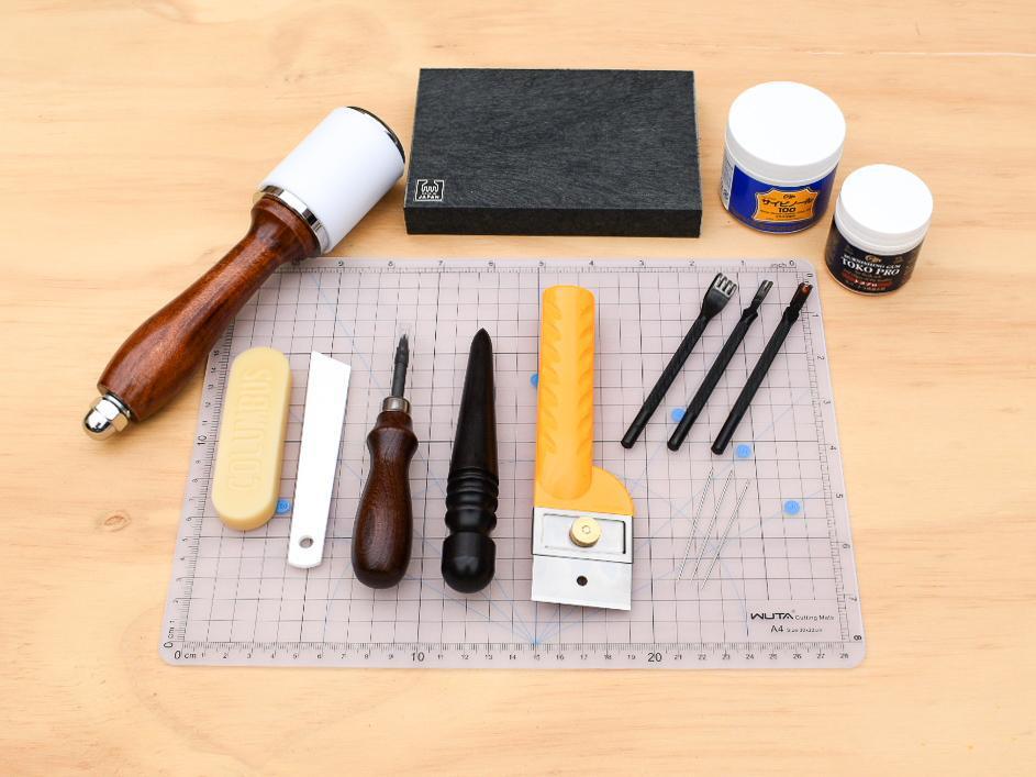 Leather Tooling Kit - Weaver Leather Supply  Leather working kit, Leather  supplies, Leather working tools